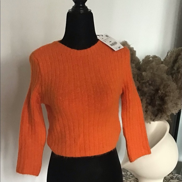 Sexy sweater - Picture 3 of 3